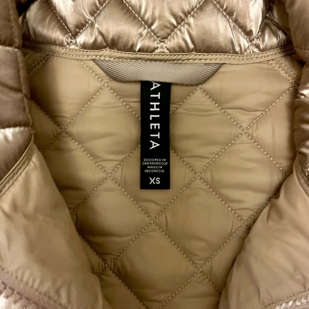 Whisper Featherless Metallic Jacket Champagne XS - Picture 5 of 9